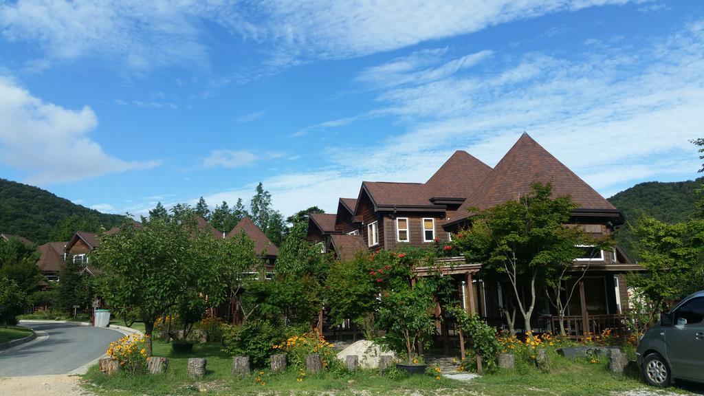 Muju Ecoville Luaran gambar